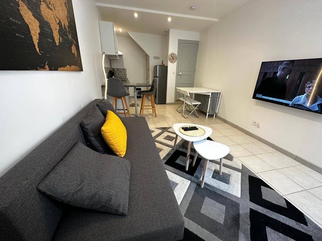 Le Saint Maixent, Maison De Ville, Baby Foot, Wifi Ngoại thất bức ảnh